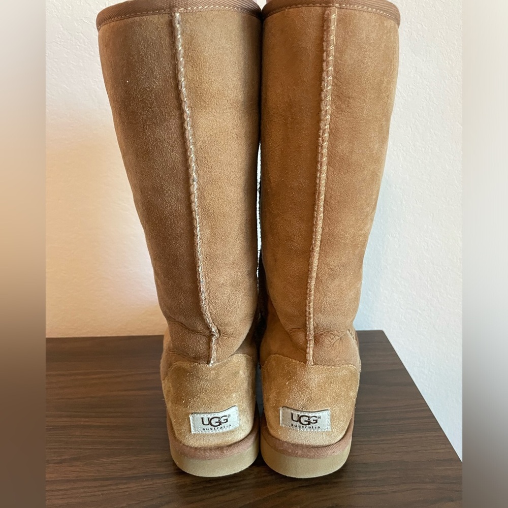 UGG Australia- Classic Tall II Boot